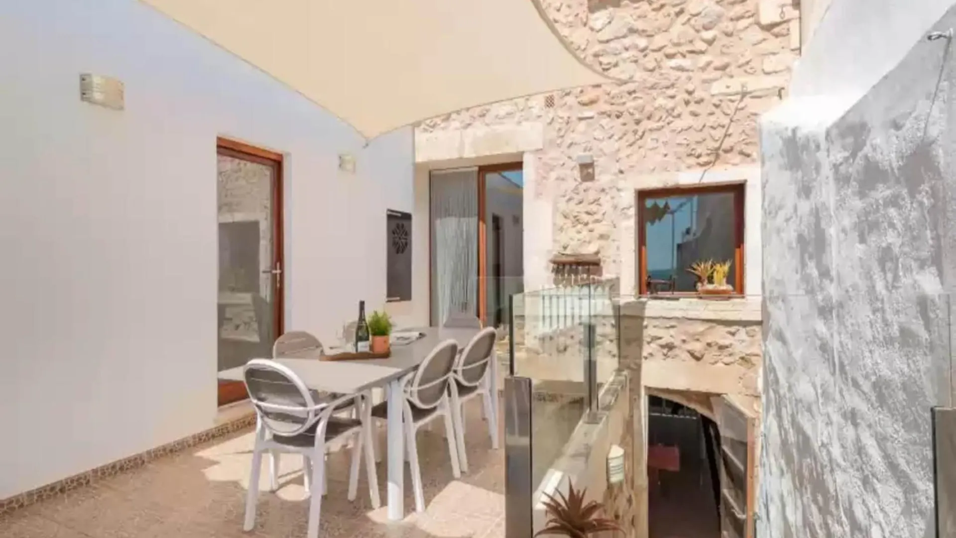 Casa Del Sol Villa With Private Pool In Buger