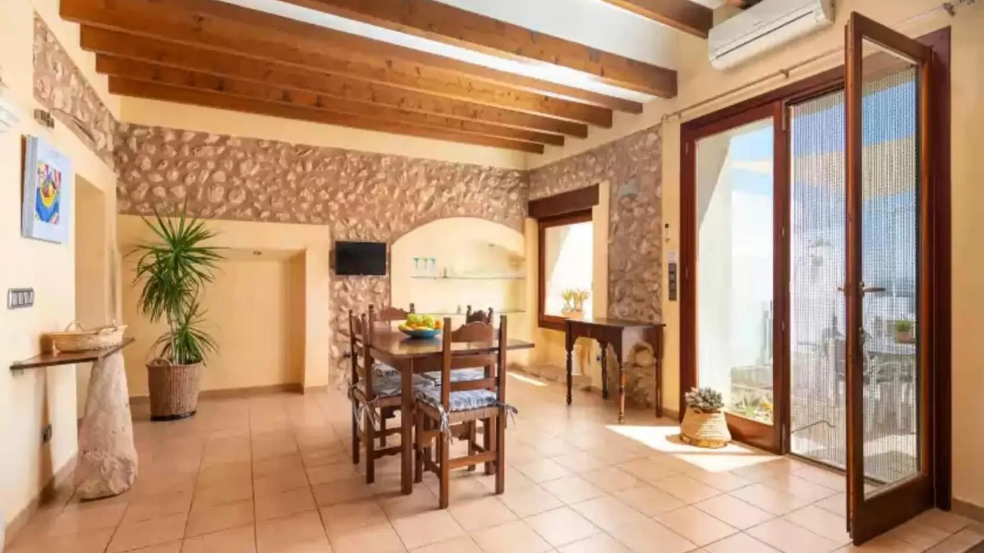 Casa Del Sol Villa With Private Pool In Buger