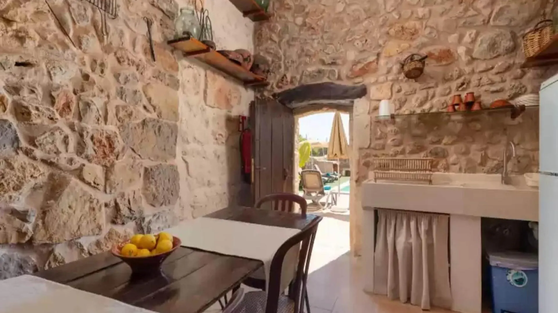 Casa Del Sol Villa With Private Pool In Buger